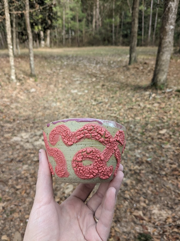worm crackle cup